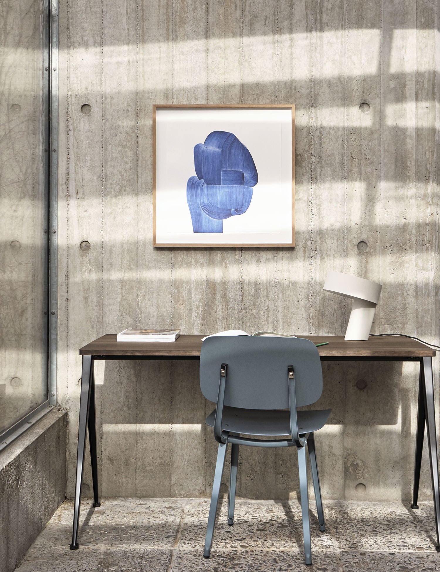 Slant Lamp (White)