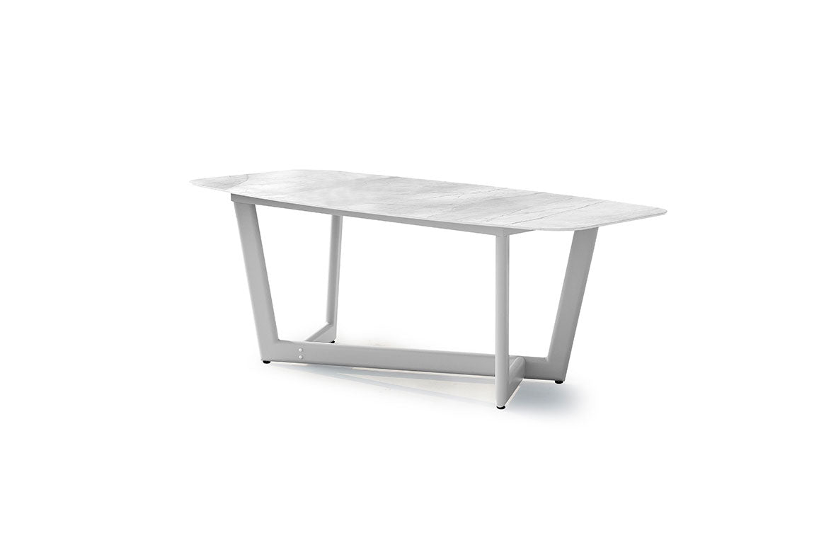 CLUB-B RECTANGULAR DINING TABLE Z BASE